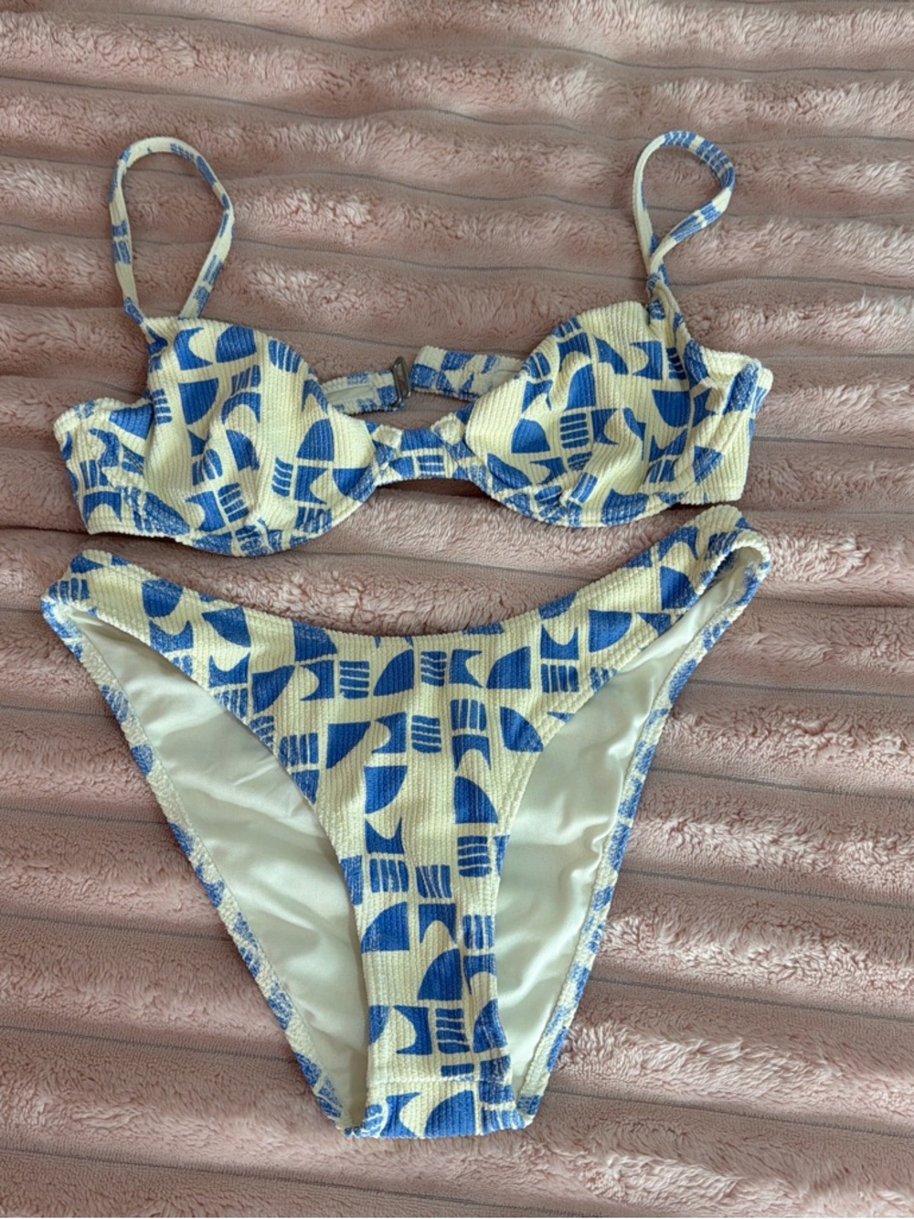 Billabong Cream and Blue Patterned Ribbed Bikini